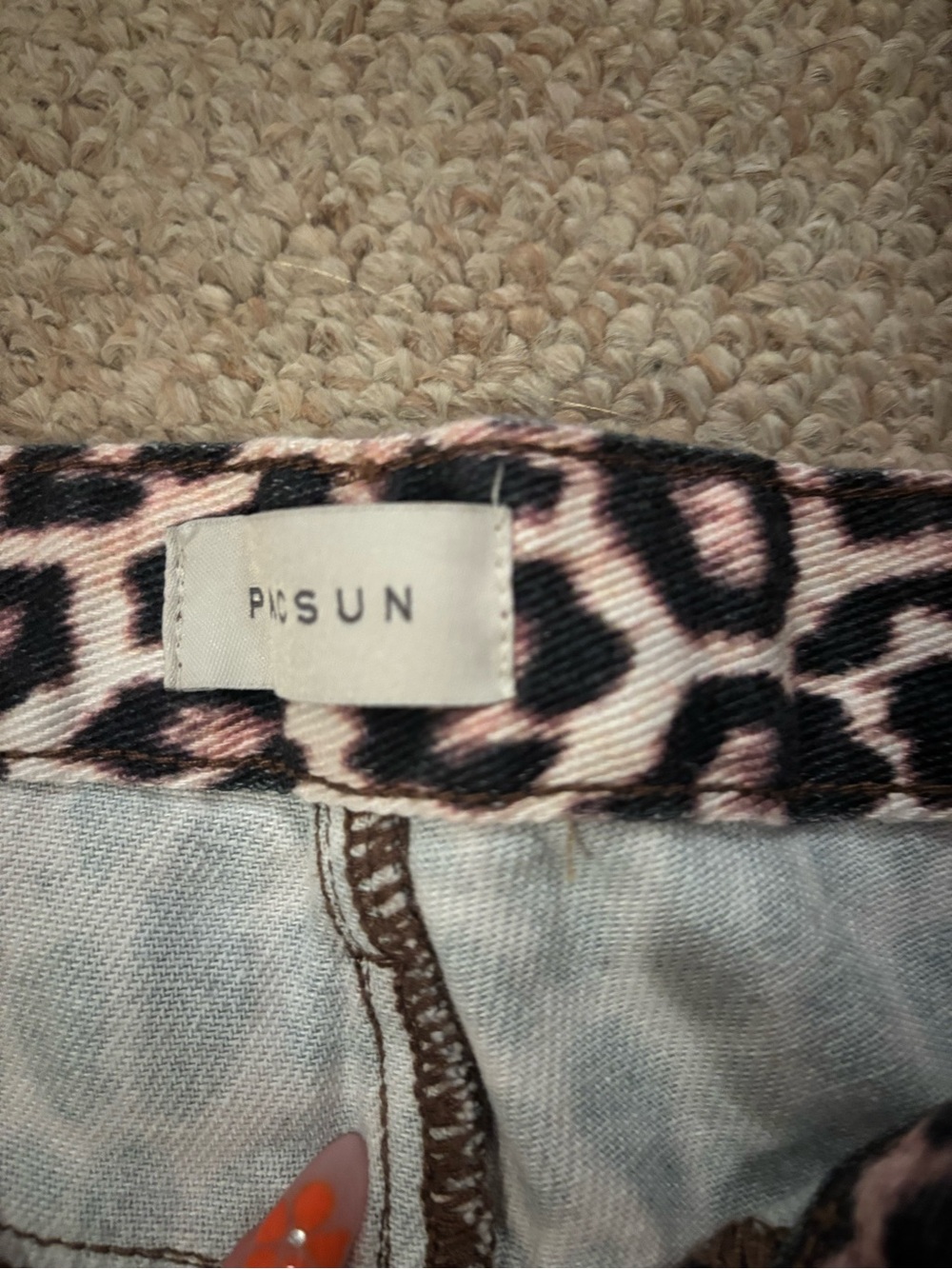 PacSun Leopard Print Jeans in Black and Brown - Picture 2 of 3